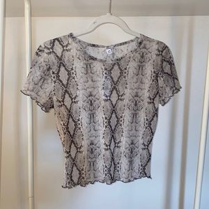 Garage mesh Snakeskin top
